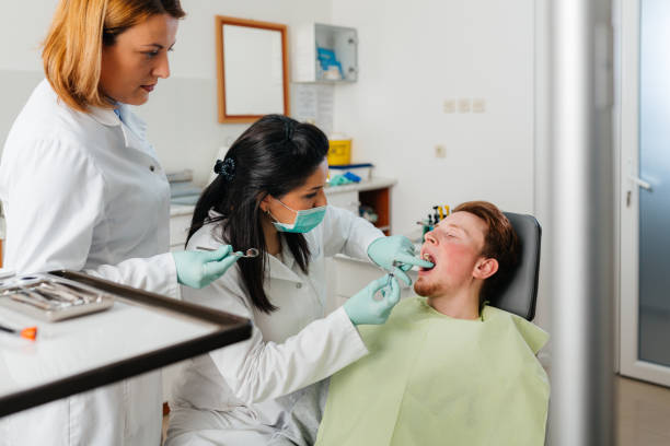 Best Emergency Dental Care for Broken or Chipped Teeth in Delaware, OH